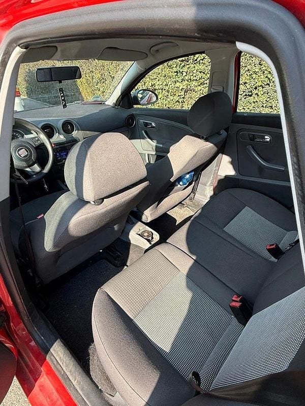 Gebraucht Seat Ibiza Reference 86 PS (63 kW) 2006 Rot Kleinwagen