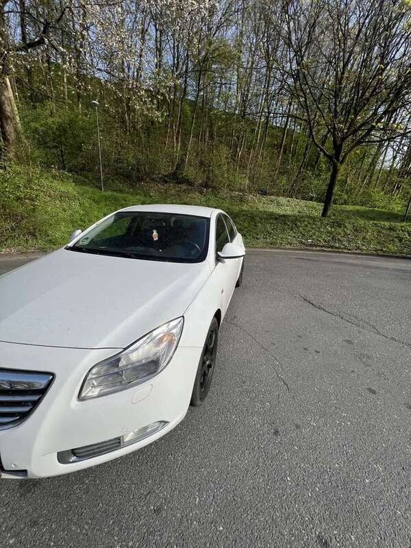Gebraucht 2011 Opel Insignia Sport Limousine | 6.000 € (Fairer Preis) - Bild 1/4