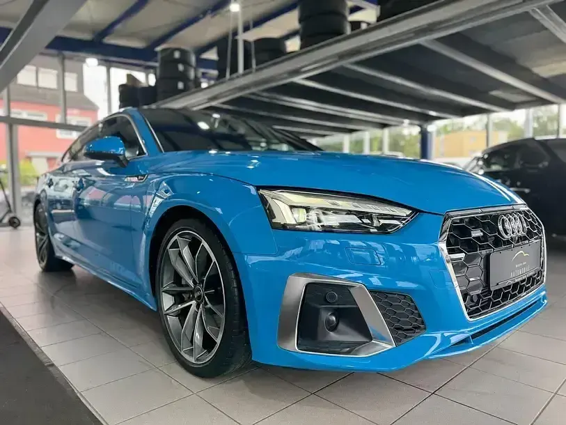 Gebraucht Audi A5 Sport 204 PS (150 kW) 2022 Blau Coupé