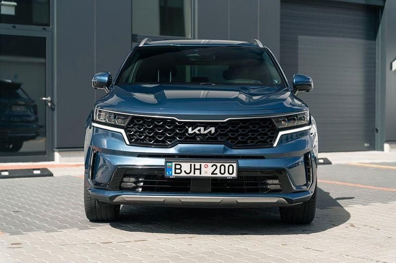 Blau Gebraucht 2023 Kia Sorento Platinum SUV | 37.400 € (Superpreis) - Bild 1/4