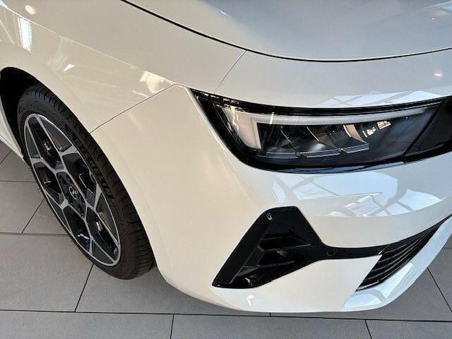 Neu Opel Astra 131 PS (96 kW) 2025 Weiß Limousine