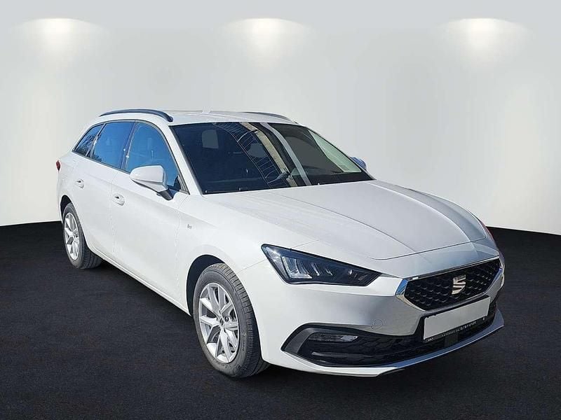 Gebraucht Seat Leon Style 150 PS (110 kW) 2025 Nevada weiss Kombi