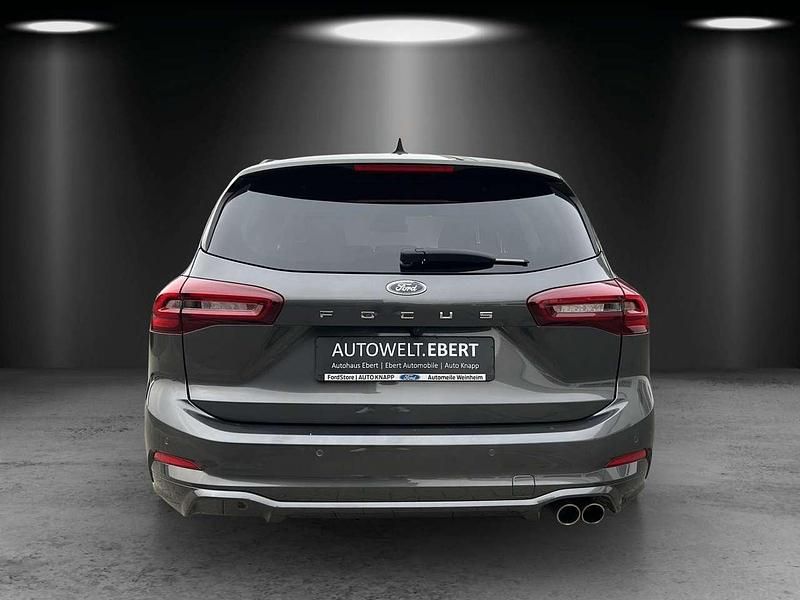 Gebraucht Ford Focus ST-Line 155 PS (114 kW) 2024 Magneticgrau () Kombi