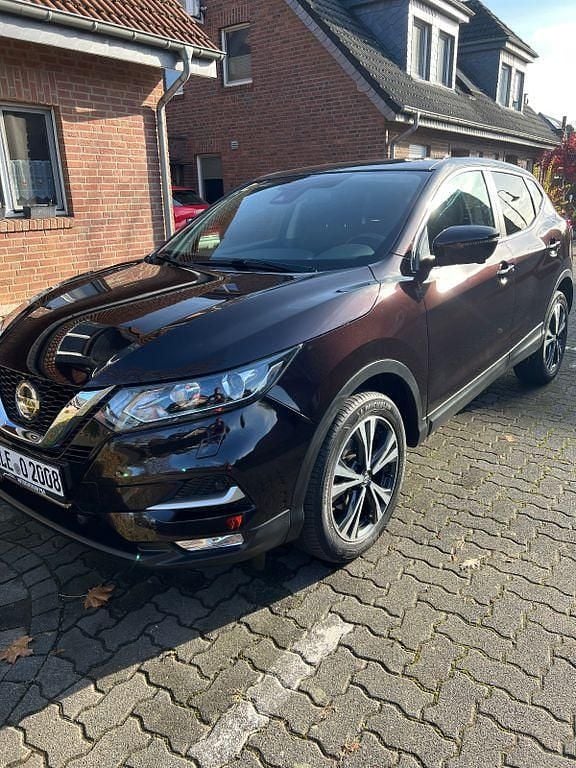 Gebraucht 2018 Nissan Qashqai N-Connecta SUV | 13.500 € (Guter Preis) - Bild 1/4