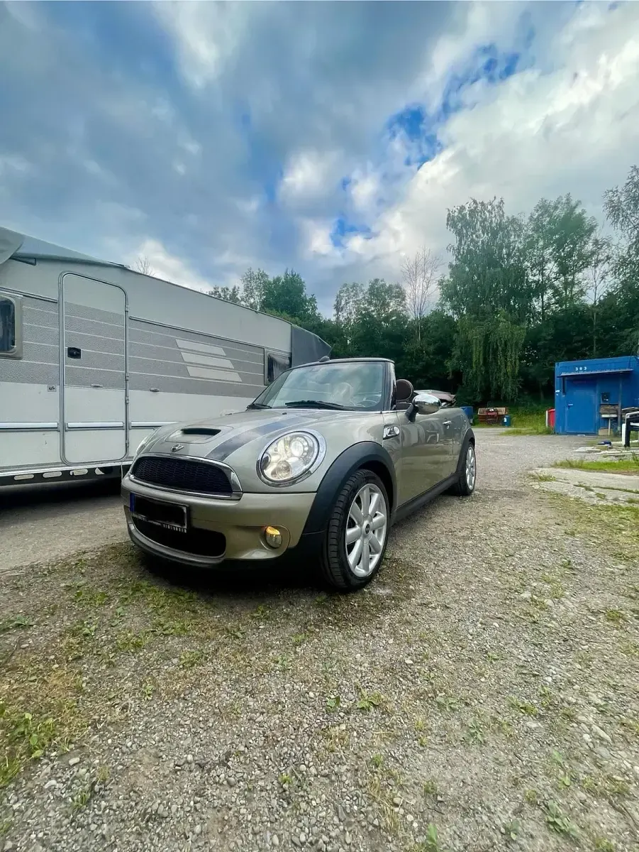 Gebraucht Mini Cooper S Cabriolet 184 PS (135 kW) 2010 Silber Cabrio
