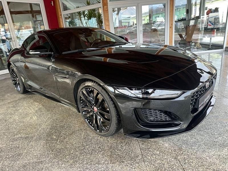 Gebraucht Jaguar F-Type R-Dynamic 300 PS (220 kW) 2022 Schwarz Coupé