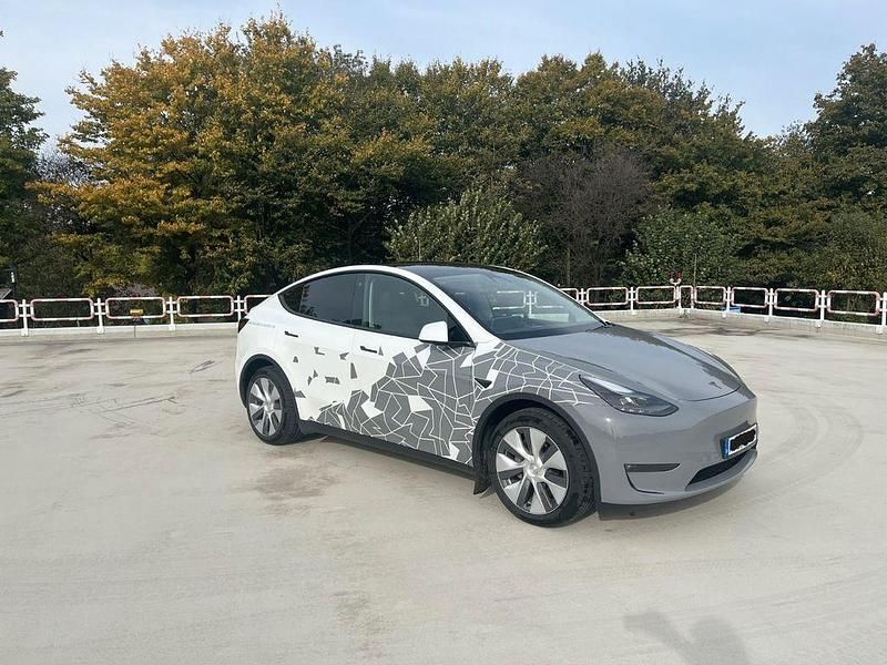 Gebraucht Tesla Model Y Performance 378 kW (514 PS) 2023 Weiß SUV