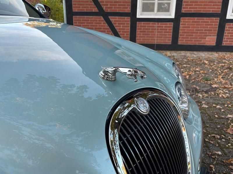 Używany Jaguar S-Type Executive 207 KM (152 kW) 2006 Srebrny Sedan/Limuzyna