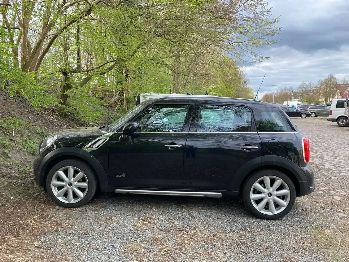Gebraucht Mini Cooper SD Countryman 143 PS (105 kW) 2015 Schwarz SUV