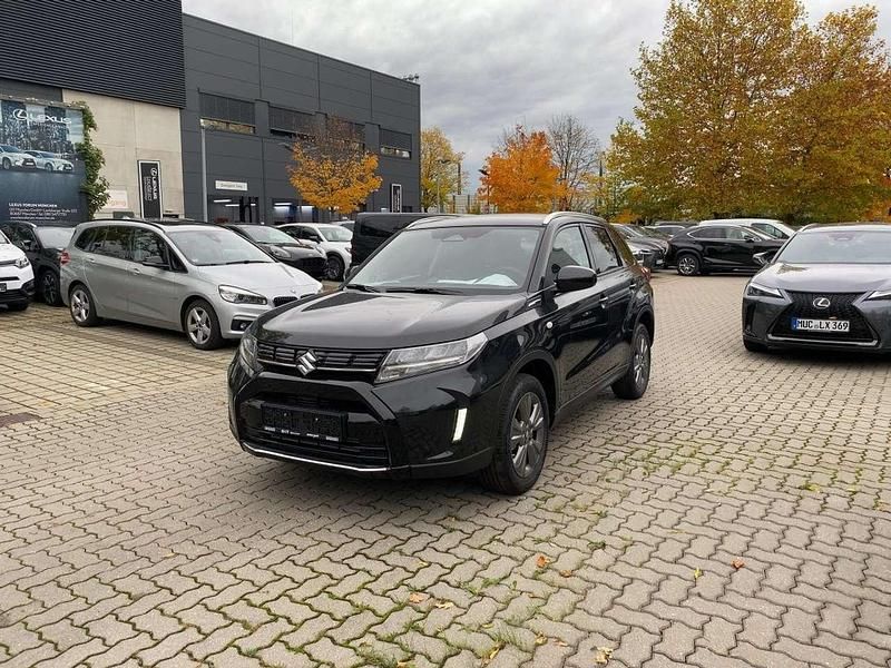 Schwarz Neu 2025 Suzuki Vitara GL SUV | 20.990 € (Superpreis) - Bild 1/4