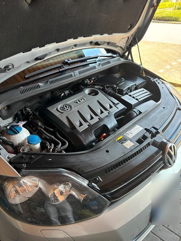 Gebraucht VW Golf Sportsvan 140 PS (102 kW) 2013 Silber Van / Kleinbus