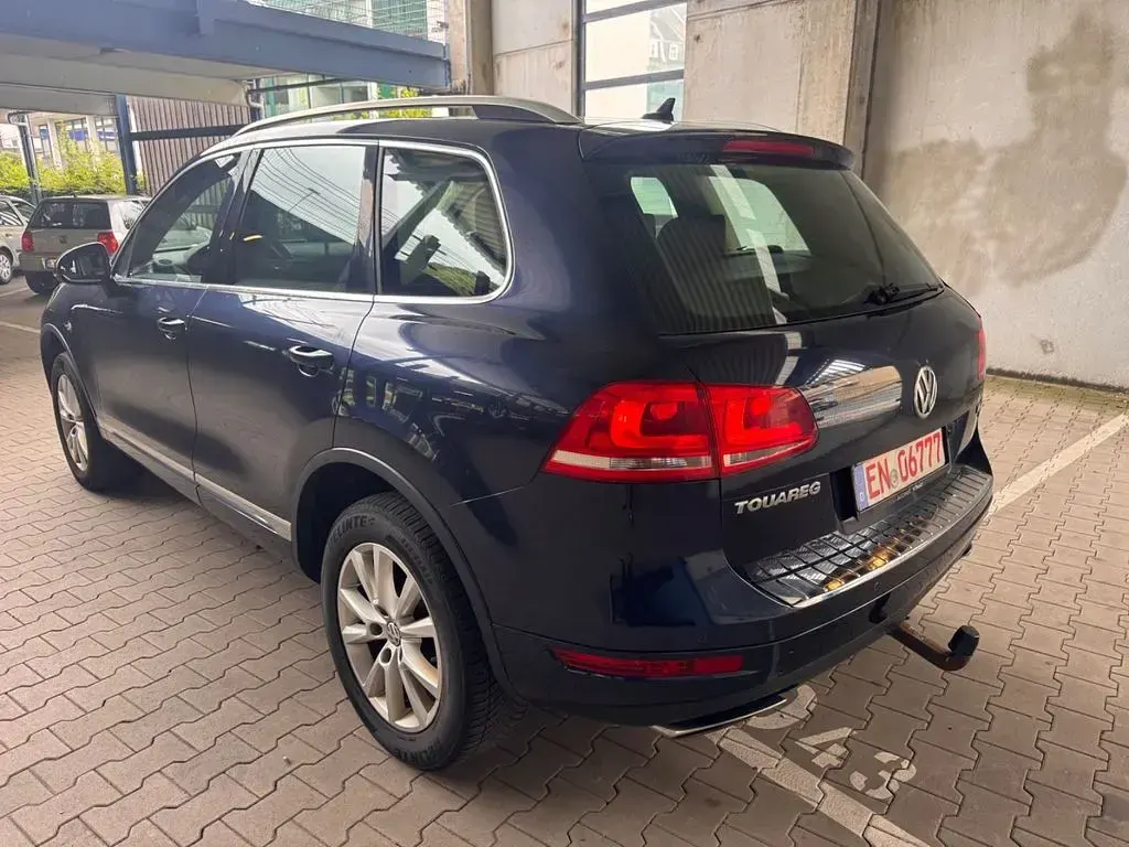 Gebraucht VW Touareg 239 PS (175 kW) 2011 Blau SUV