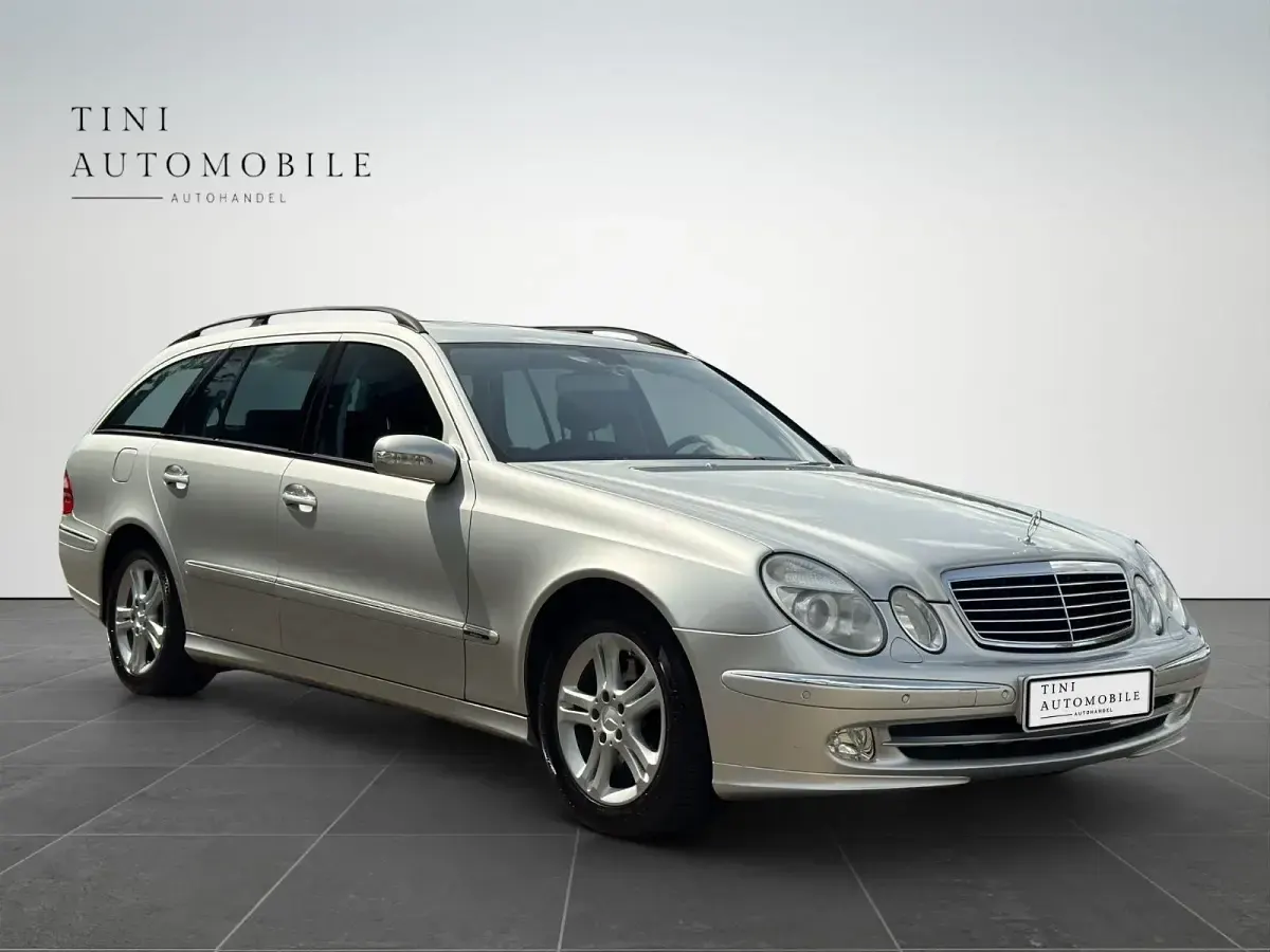 Gebraucht Mercedes E240 Avantgarde 177 PS (130 kW) 2005 Silber Limousine