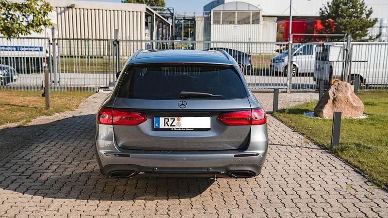 Gebraucht Mercedes E400 AMG 340 PS (250 kW) 2019 Grau Limousine