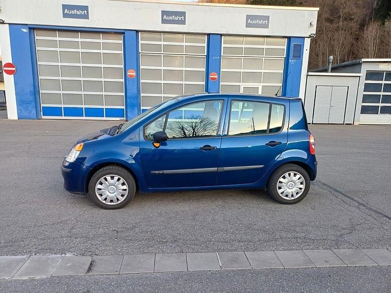 Gebraucht Renault Modus 88 PS (64 kW) 2004 Blau Van / Kleinbus