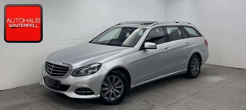 Silber Gebraucht 2015 Mercedes E220 Elegance Kombi | 15.400 € (Fairer Preis) - Bild 1/4
