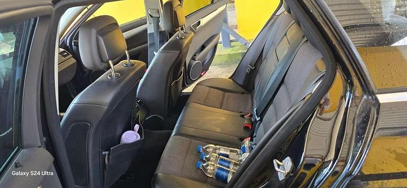 Gebraucht Mercedes E220 Avantgarde 150 PS (110 kW) 2011 Kombi