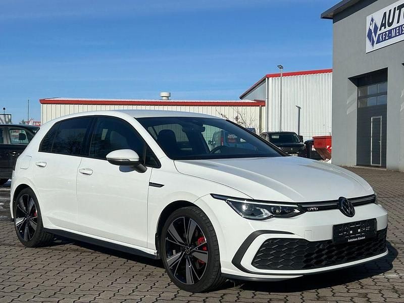 Gebraucht VW Golf VIII GTD 200 PS (147 kW) 2022 Weiß Limousine