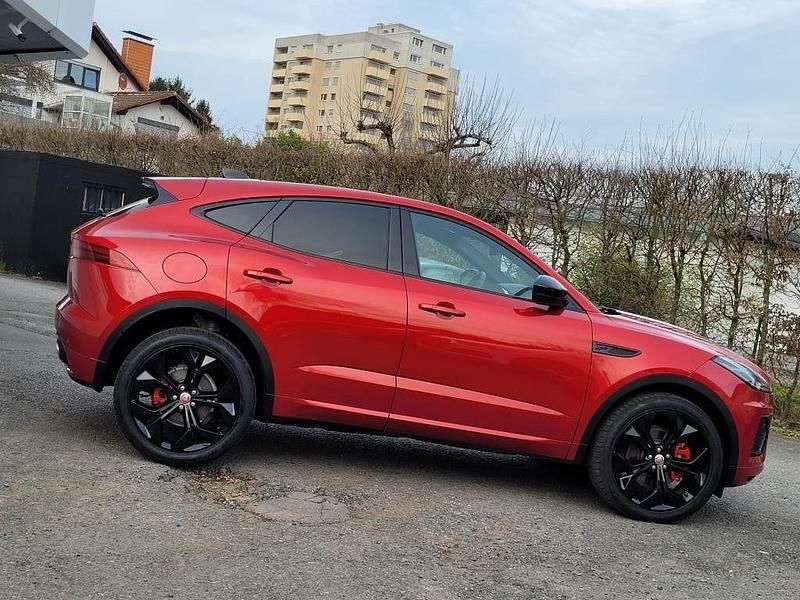 Gebraucht Jaguar E-Pace R-Dynamic 250 PS (183 kW) 2024 Rot SUV