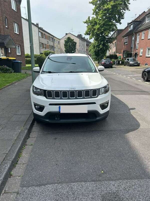 Weiß Gebraucht 2018 Jeep Compass Longitude SUV | 14.500 € (Guter Preis) - Bild 1/3
