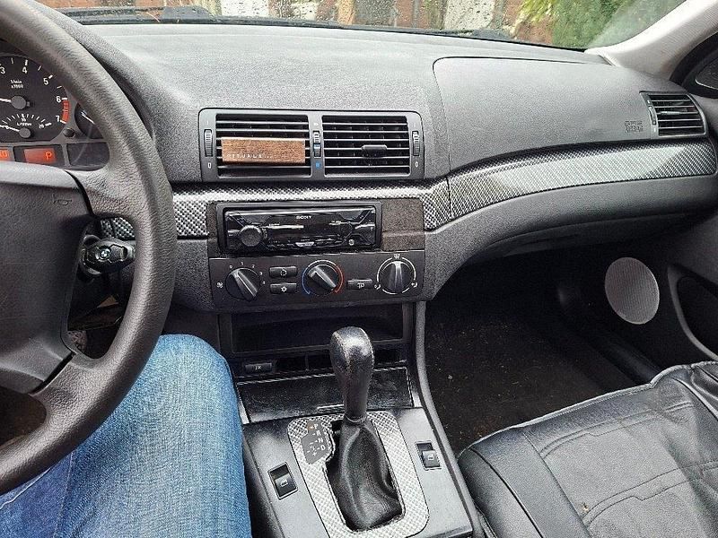 Gebraucht BMW 316 106 PS (77 kW) 2002 Kleinwagen