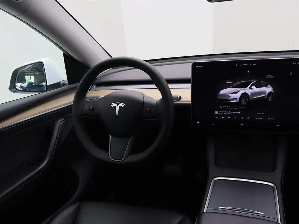Gebraucht Tesla Model Y Long Range AWD 258 kW (351 PS) 2022 Weiß SUV