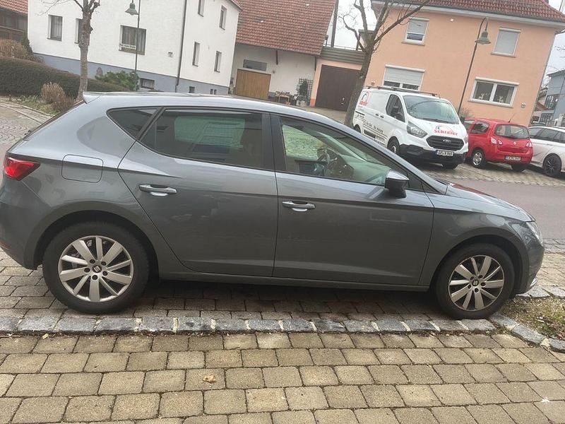 Gebraucht Seat Leon ST Reference 110 PS (80 kW) 2015 Grau Kombi