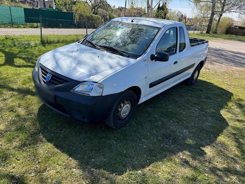 Gebraucht Dacia Pick up 68 PS (50 kW) 2009 Weiß Pickup
