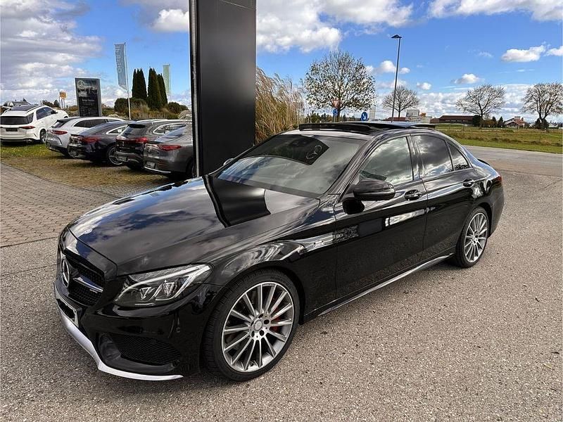 Schwarz Gebraucht 2016 Mercedes C43 AMG AMG Limousine | 25.499 € (Fairer Preis) - Bild 1/4