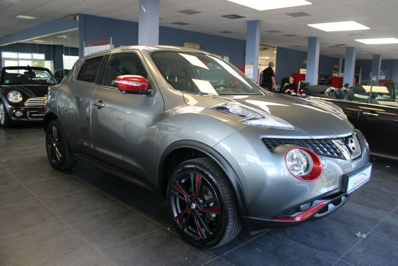 Grau Gebraucht 2017 Nissan Juke N-Connecta SUV | 9.980 € (Fairer Preis) - Bild 1/4