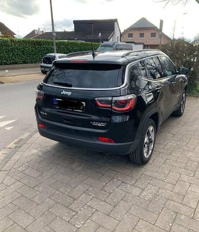 Occasion Jeep Compass Limited 170 ch (125 kW) 2018 Noir SUV
