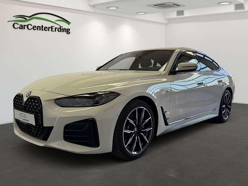 Alpinweiss iii Gebraucht 2022 BMW 420 M Sport Limousine | 38.900 € (Fairer Preis) - Bild 1/4