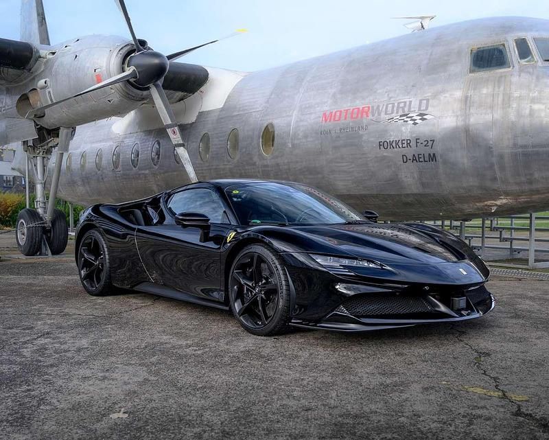 Nero ds 1250 Neu 2024 Ferrari SF90 Cabrio | 475.000 € - Bild 1/4