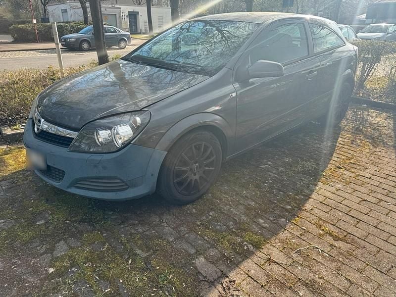 Gebraucht Opel Astra GTC 90 PS (66 kW) 2009 Grau Coupé