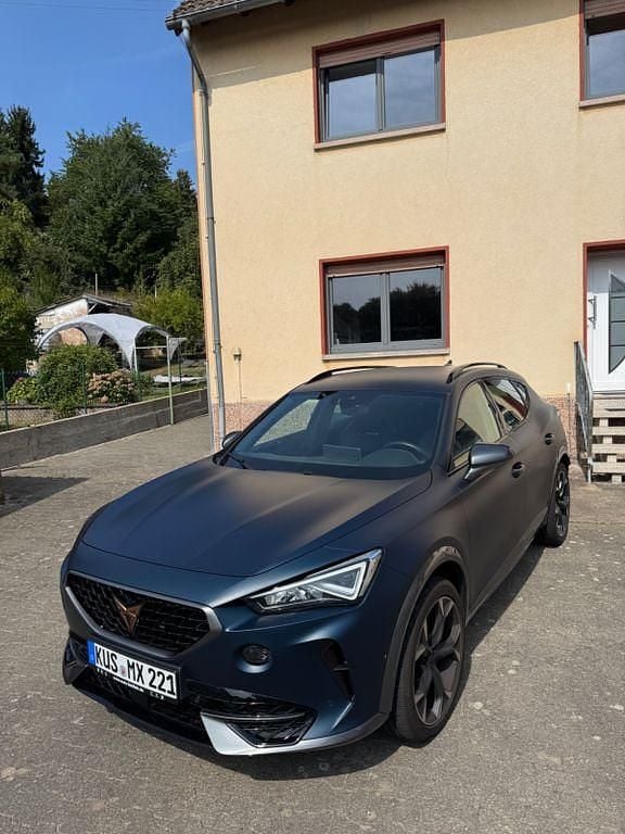 Blau Gebraucht 2021 Cupra Formentor VZ SUV | 27.699 € (Guter Preis) - Bild 1/4