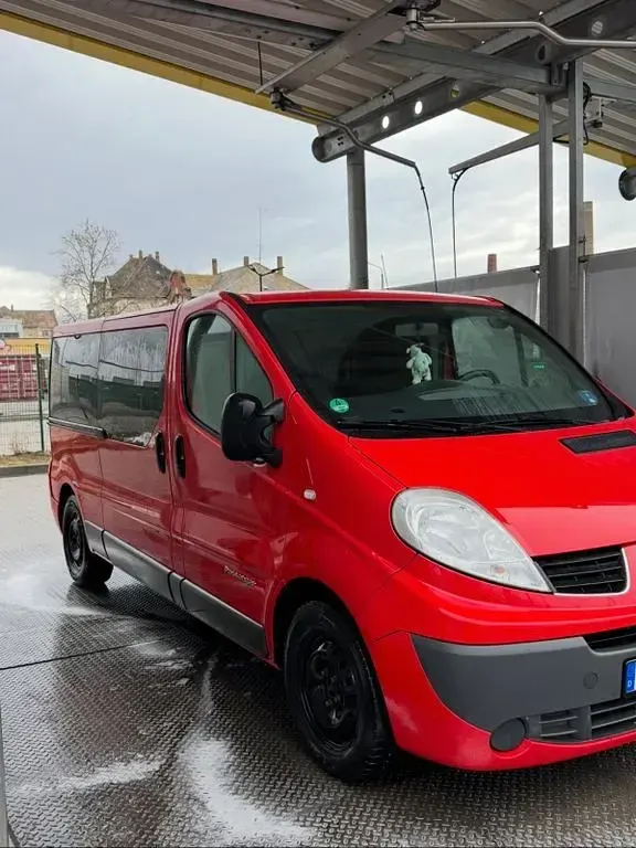 Brugt Renault Trafic 116 HK (85 kW) 2014 Rød MPV