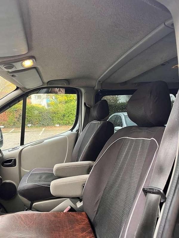 Gebraucht Opel Vivaro 135 PS (99 kW) 2005 Van / Kleinbus