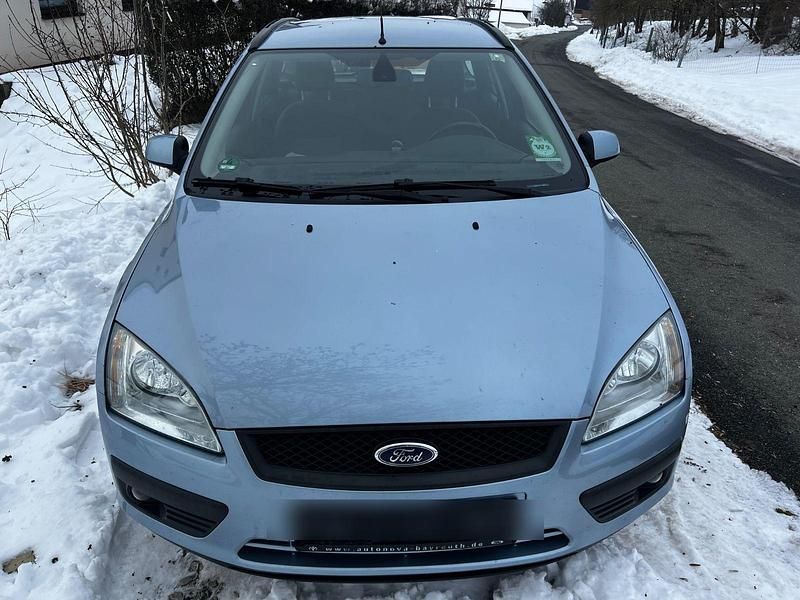 Gebraucht Ford Focus Titanium 109 PS (80 kW) 2006 Silber Kombi