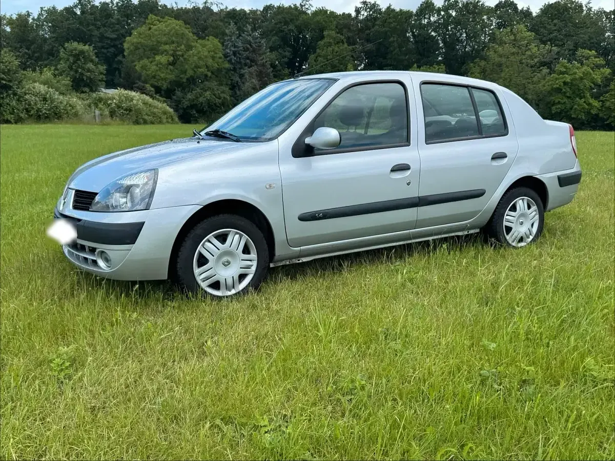 Gebraucht Renault Clio 75 PS (55 kW) 2005 Silber Kleinwagen