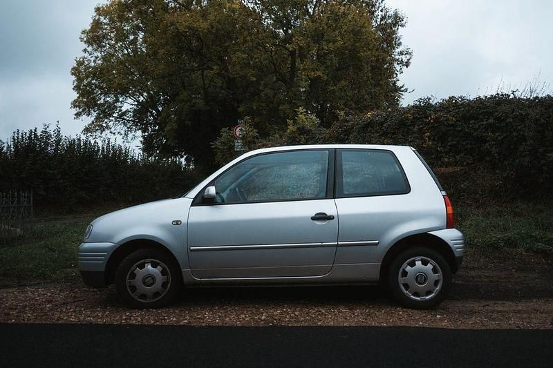 Silber Gebraucht 2000 Seat Arosa Kleinwagen | 999 € (Fairer Preis) - Bild 1/1