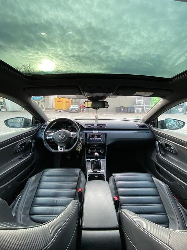 Gebraucht VW Passat 184 PS (135 kW) 2015 Schwarz Coupé