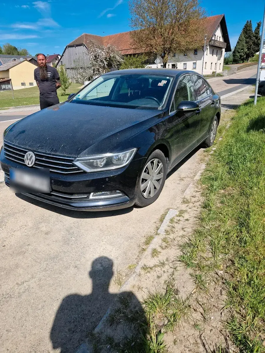 Gebraucht VW Passat 150 PS (110 kW) 2016 Schwarz Limousine