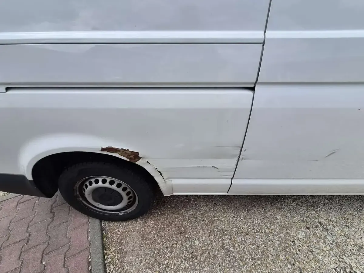 Gebraucht VW Transporter 102 PS (75 kW) 2018 Weiß Van