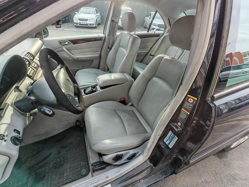 Gebraucht Mercedes 320 218 PS (160 kW) 2003 Blau Limousine