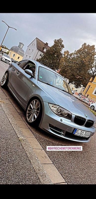 Blau Gebraucht 2009 BMW 123 Coupé Coupé | 8.900 € (Etwas zu teuer) - Bild 1/4
