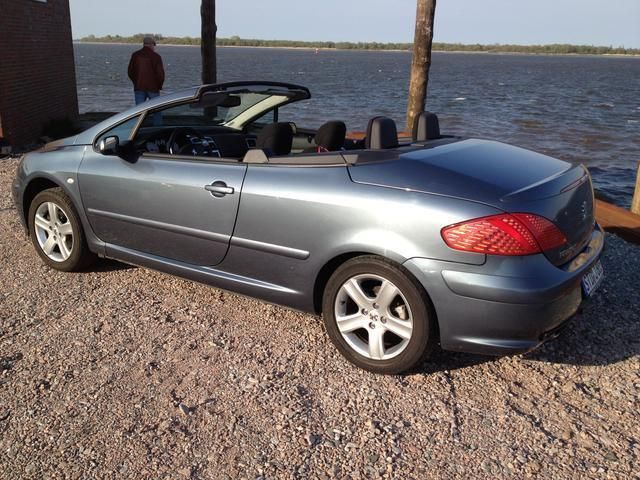 Gebraucht Peugeot 307 CC 185 PS (136 kW) 2004 Grau metallic Cabrio
