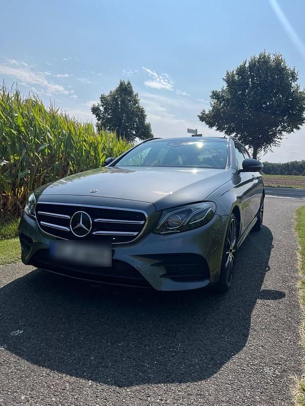 Gebraucht Mercedes E450 AMG line 367 PS (269 kW) 2019 Grau Kombi