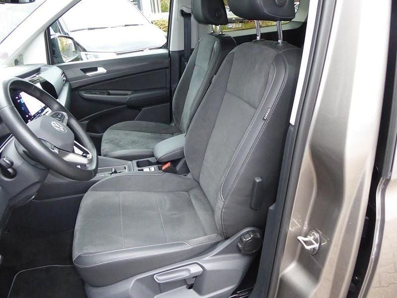 Gebraucht VW Caddy Maxi Style 116 PS (85 kW) 2025 Mojave beige metallic Van / Kleinbus