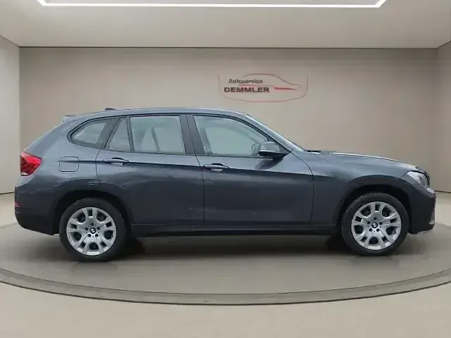 Używany BMW X1 150 KM (110 kW) 2014 Szary SUV