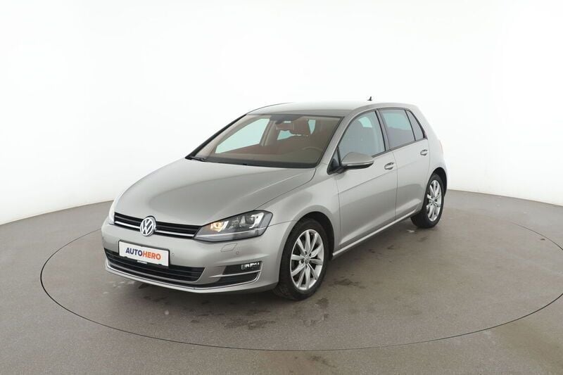 Grau Gebraucht 2015 VW Golf VII Highline Limousine | 12.250 € (Guter Preis) - Bild 1/4